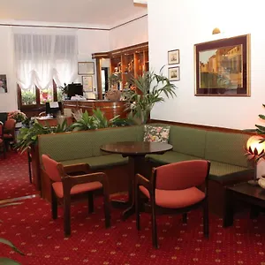 ** Hotel Serena Italia